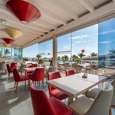 Ilunion Costa Sal Lanzarote ホテル